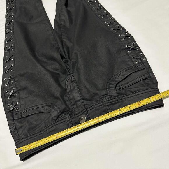 Cache Women’s Coated Wax Denim Sz 2 Black Skinny Pants Leather Threaded Rivets - Picture 10 of 12